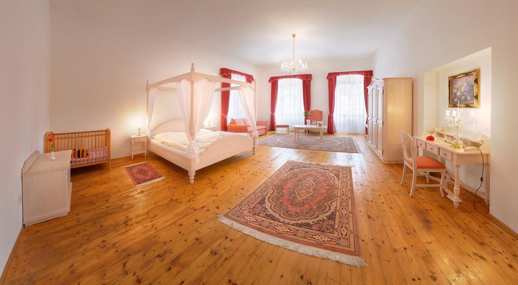 Hotel Ruze Rožmberk nad Vltavou Quarto foto